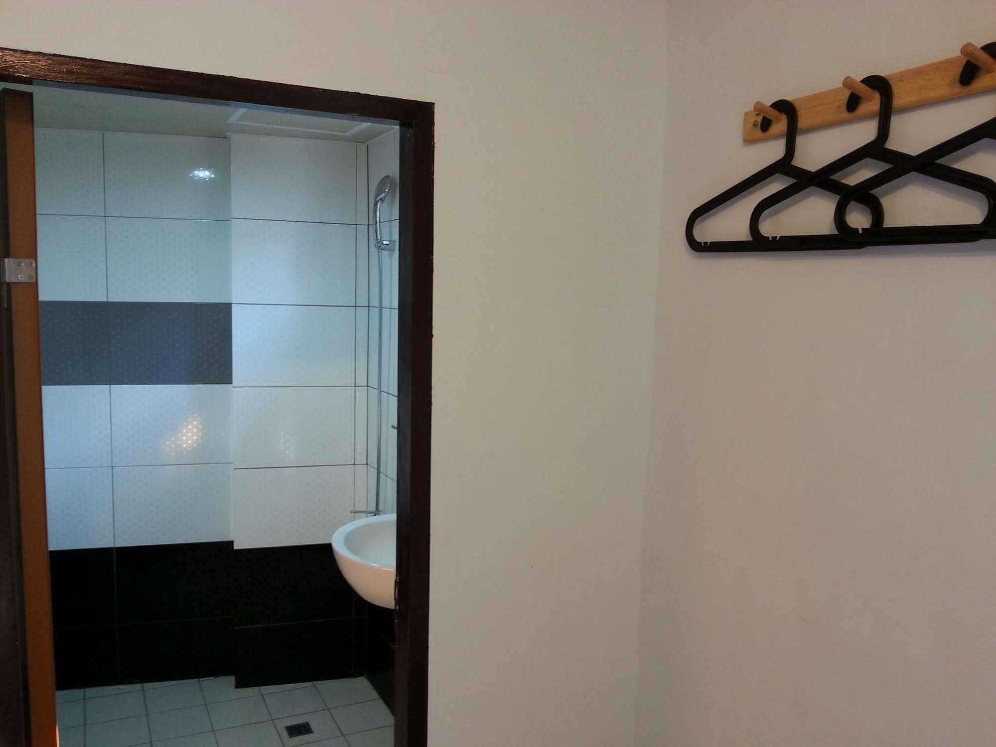 Fundi Hotel Tainan Bagian luar foto
